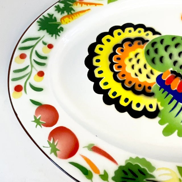 1980s 1980s Vintage Americana Boho Chic Thanksgiving Colorful Enamel Tole Turkey Platter. For Sale - Image 5 of 10