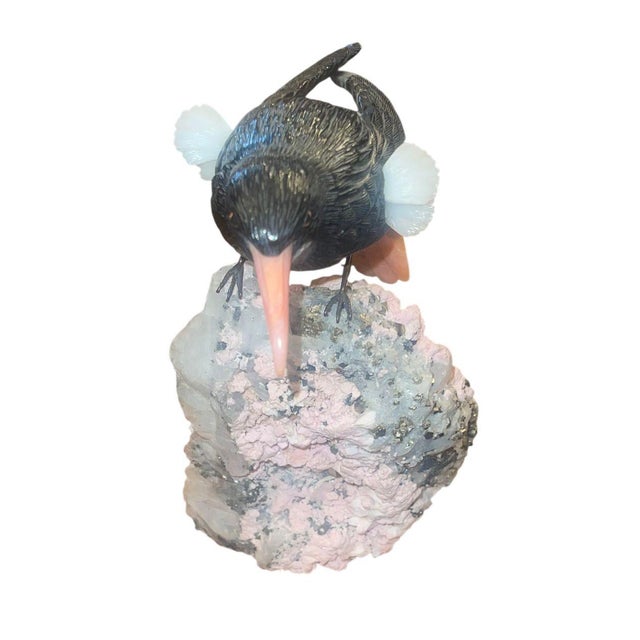Idar-Oberstein Gemstone Oriole on Quartz Base Sculpture. Germany, 20th Century. For Sale In Los Angeles - Image 6 of 9