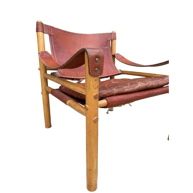 1970s Vintage Sirocco Safari Chair in Patinated Cognac Leather and Oak by Arne Norell, Sweden, 1970s For Sale - Image 5 of 13
