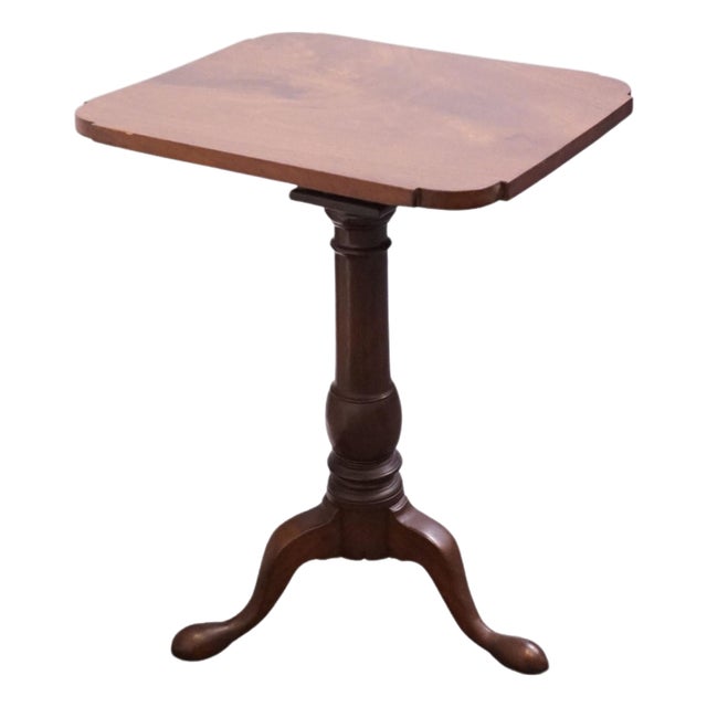 Vintage Antique Late 19th Century Solid Mahogany Traditional Georgian Style 19x22" Tilt Top Accent End Table For Sale