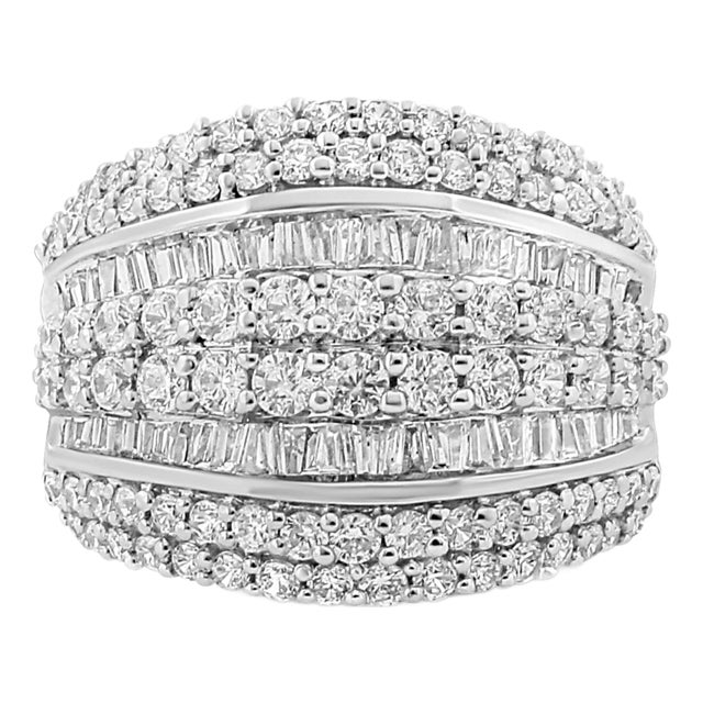 .925 Sterling Silver 2.00 Cttw Round and Baguette-Cut Diamond Cluster Ring (H-I Color, I1-I2 Clarity EVS1010 For Sale