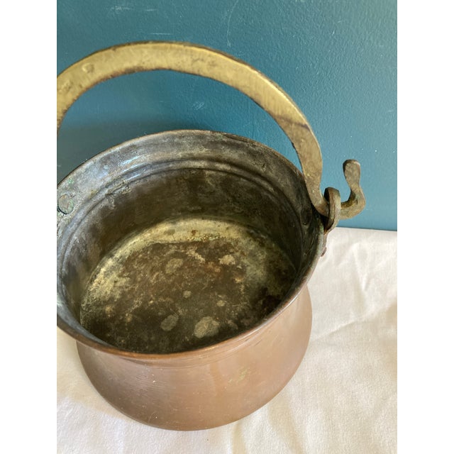 Early 20th Century Copper Pot With Brass Handle For Sale - Image 4 of 8