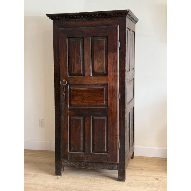 Sourced from an old French château farmhouse, this 19th-century walnut bonnetière is a fine example of provincial...