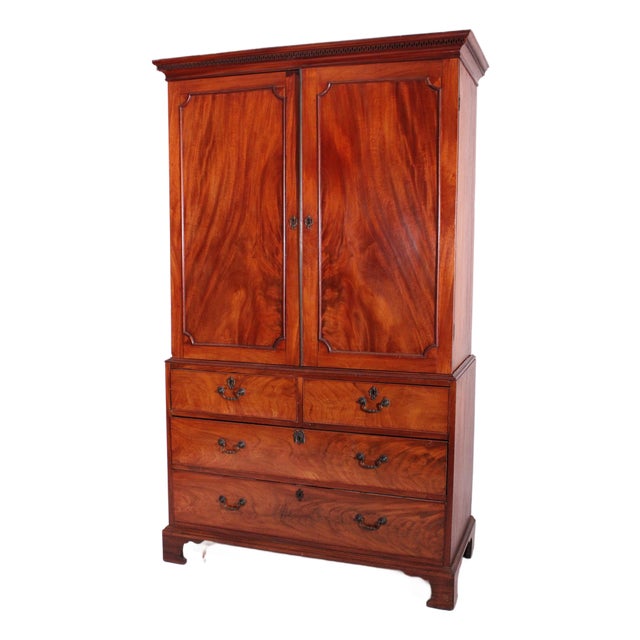 George III Mahogany Linen Press For Sale