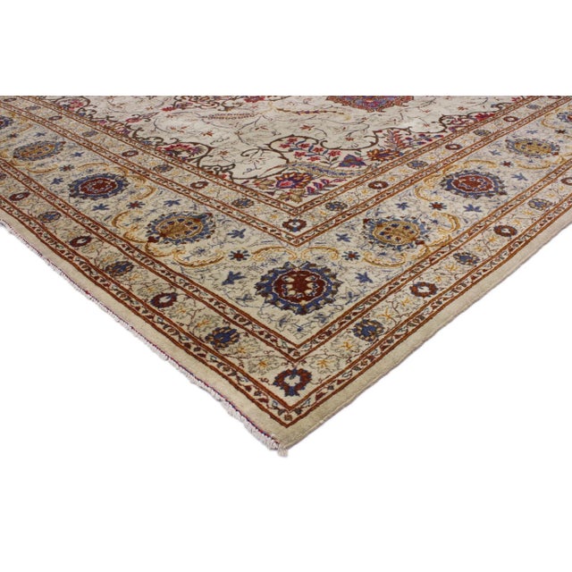 Neoclassical Antique Persian Kashan Rug - 08'09 X 12'06 For Sale - Image 3 of 7