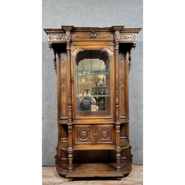 Wood Renaissance-Style Bookcase in Carved Oak, 1850 For Sale - Image 7 of 7