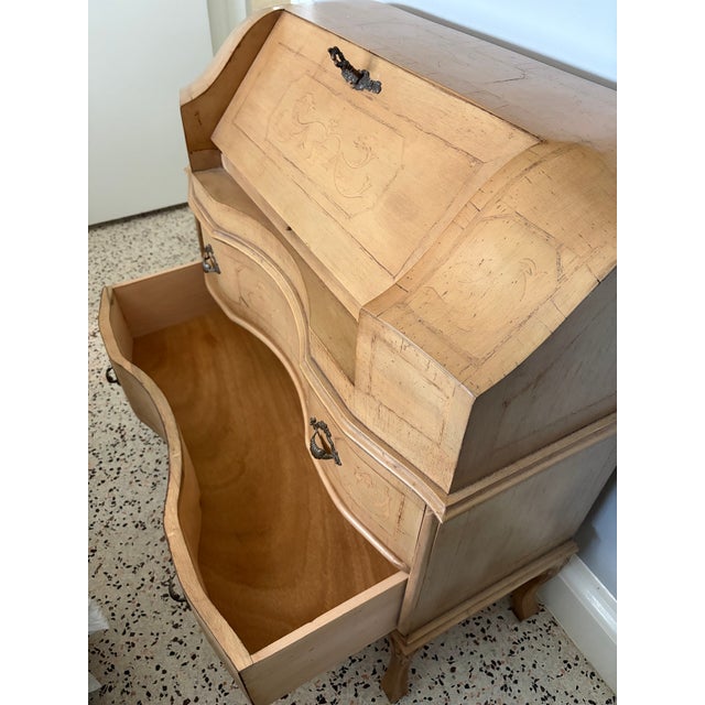 Vintage Italian Writing Desk For Sale In Tampa - Image 6 of 10