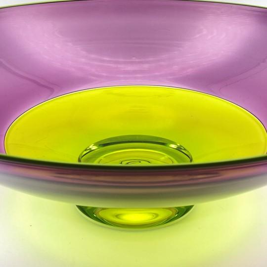 Nicholas Kekic Signed 15-Inch Two-Color Incalmo Bowl (Hyacinth and Lime With Clear Base) Large Centerpiece Bowl For Sale - Image 10 of 16