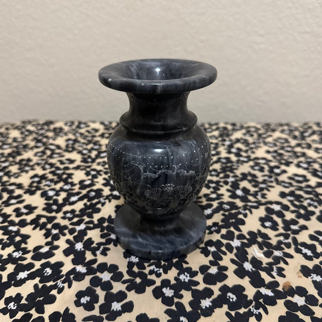 Add a touch of timeless elegance to your home with this beautiful vintage bud vase. Hand-carved from solid natural marble,...