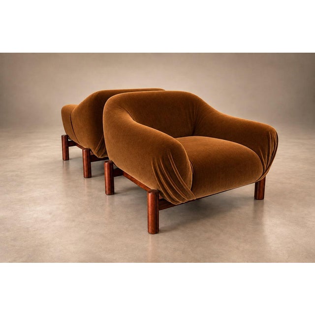 Pair of Brazilian Mid-Century Modern Rosewood Armchairs in Burnished Caramel Mohair by Cimo, 1960s For Sale - Image 15 of 18
