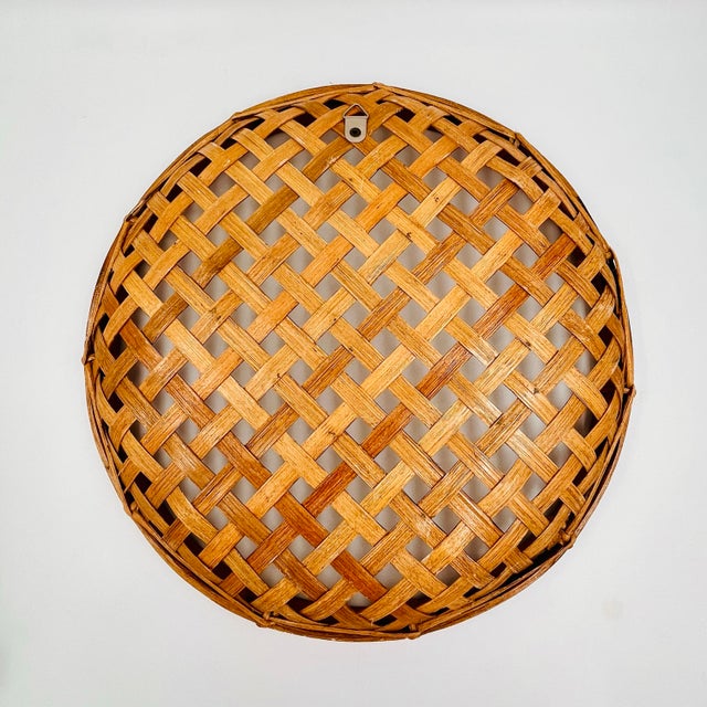 Mid 20th Century Chinoiserie Rattan Wicker Large Herb or Tobacco Drying Basket Tray or Wall Hanging For Sale - Image 9 of 11