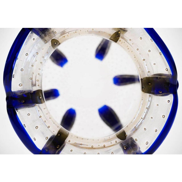 Large Murano Vase with Baloton Bubbles in Gold Leaf and Cobalt Blue Beads, 1960 For Sale - Image 12 of 18