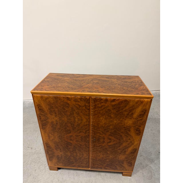 Brown 1930s European Art Deco Burlwood Gentleman’s Chest Cabinet For Sale - Image 8 of 12