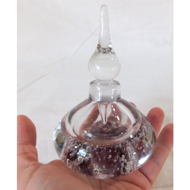 1980s Vintage Hand Blown Purple & Gold Controlled Bubble Art Glass Perfume Bottle W/ Stopper For Sale - Image 5 of 6