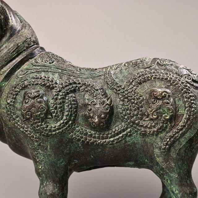 Early 20th Century Bronze Ram Sculpture – 9.1" Archaic Style Animal Figure With Inscription For Sale In Los Angeles - Image 6 of 10