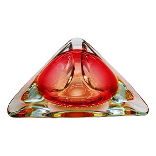 Vintage Italian Triangular Ashtray in Murano Glass, 1960s For Sale