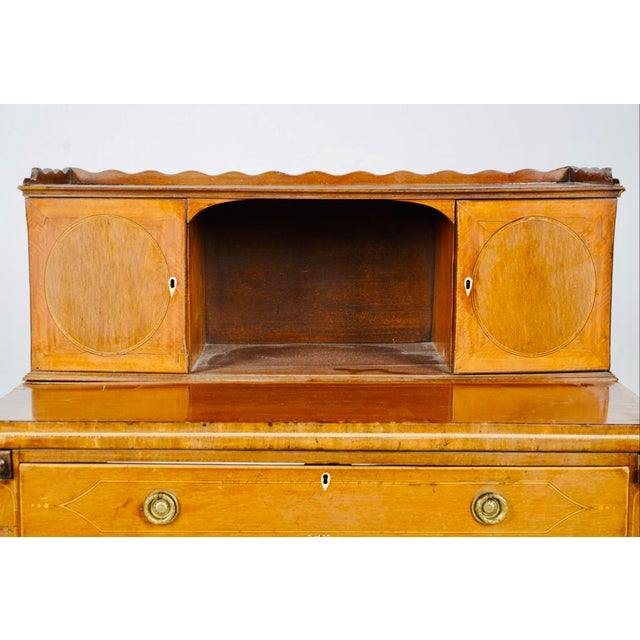 Early 19th Century Georgian Inlaid Mahogany Bonheur Du Jour Desk With Fold-Out Leather Writing Surface For Sale In Los Angeles - Image 6 of 9