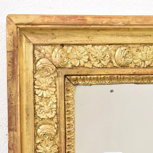 Glass 19th Century Louis Philippe Rectangular Gold Leaf Wall Mirror with Flowers For Sale - Image 7 of 10