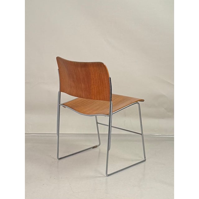 Mid-Century Modern 1970s Pair of Original Chrome and Plywood 40/4 Stackable Chairs by David Rowland For Sale - Image 3 of 18