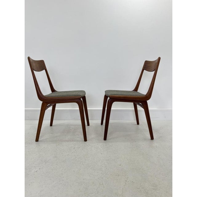 Teak Boomerang Dining Chairs by Alfred & Erik Christensen for Slagelse Møbelværk, Set of 2 For Sale - Image 6 of 9
