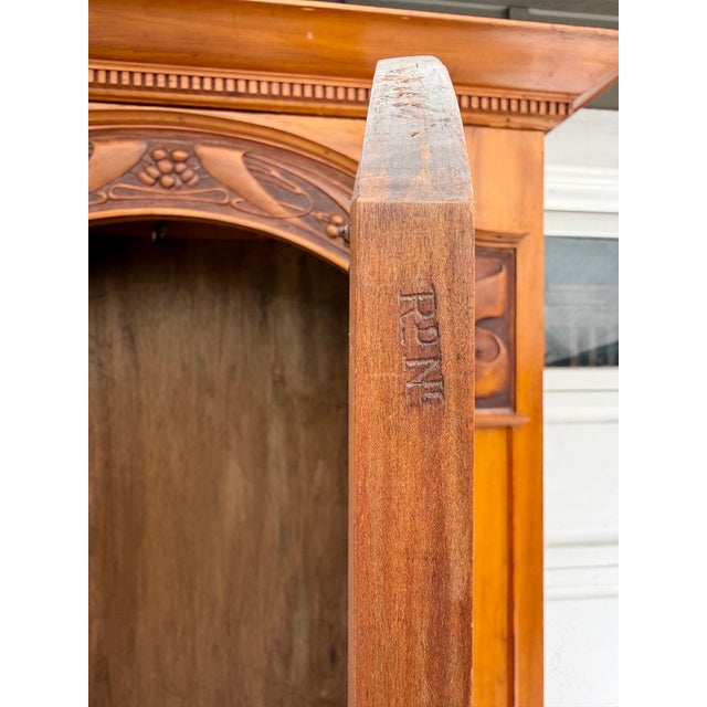 Traditional Edwardian English Mirrored Armoire Cabinet, Attributed to Harris Lebus, C. 1904 For Sale - Image 3 of 18