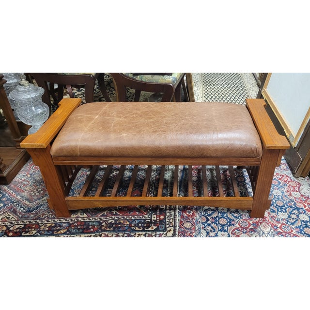1990s Mission Style Oak Bomber Leather Window Bench For Sale In Philadelphia - Image 6 of 10