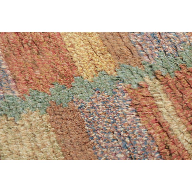 Mid-Century Modern Contemporary Scandinavian Style Gift-Sized Wool Rug by Rug & Kilim, India For Sale - Image 3 of 3