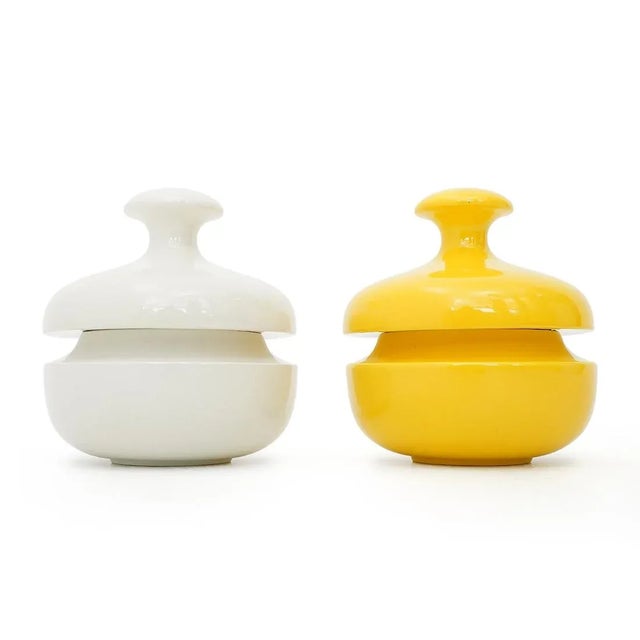 White Ceramic Vase with Lid by Enzo Bioli for Il Picchio, 1970s For Sale - Image 13 of 14