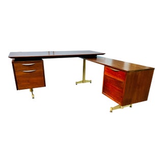 1960’s Mid-Century Modern Floating L-Shaped Executive Desk by Thonet For Sale