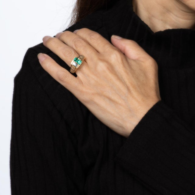 80s Portuguese Emerald 1.50ct Diamond Ring 19k Yellow Gold Sz 4.75 Fine Jewelry For Sale In Los Angeles - Image 6 of 7