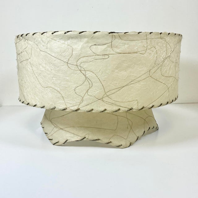 Ivory 1940s Vintage Boho Chic Arts & Crafts 2 Tier Scalloped Edge Fiberglass Lamp Shade For Sale - Image 8 of 9