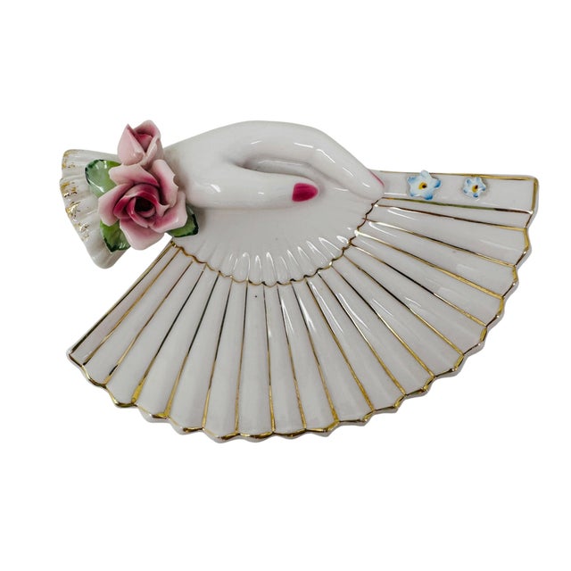 Museum-Quality 1950s Lefton China "Lady's Hand" Set - Large Fan Dish & Bud Vase For Sale - Image 11 of 14
