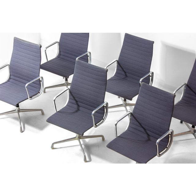 EA109 Office Chairs in Blue Grey Fabric by Charles and Ray Eames for Herman Miller, 1980s, Set of 6 For Sale - Image 12 of 18