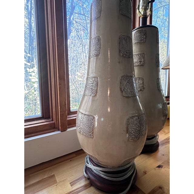 1990s Pair of Heavy Vintage Ceramic & Wood Table Lamps by the Natural Light Co For Sale - Image 5 of 16