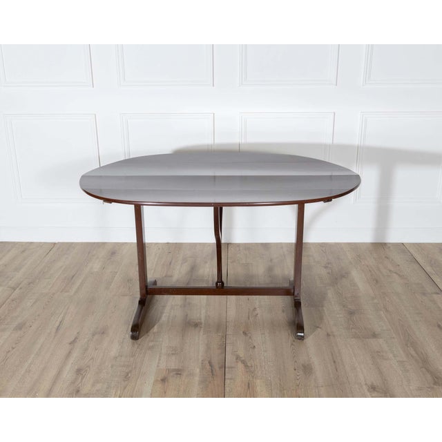 19th Century French Mahogany Winegrower’s Tilt-Top Table from Burgundy For Sale - Image 10 of 17