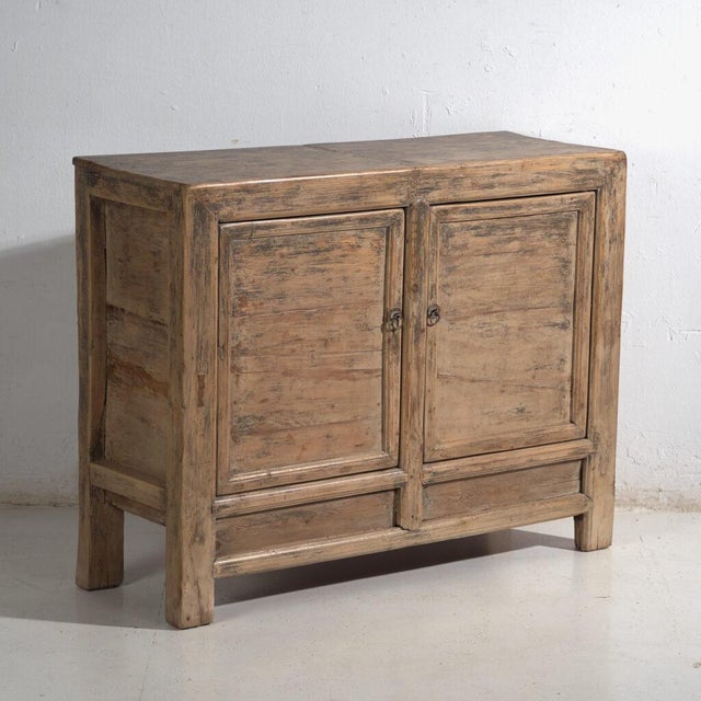 Low Chinese Gansu Sideboard or Cabinet in Pine For Sale - Image 12 of 12