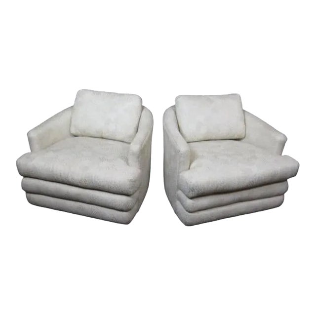 Pair of Mid-Century White Lounge Chairs For Sale