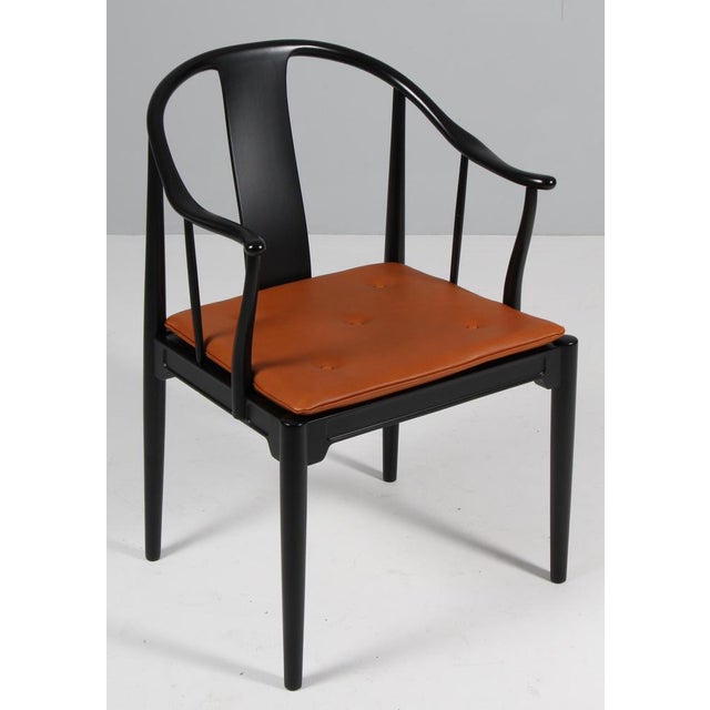 Model 4283 Chinese Chair attributed to Hans J. Wegner for Fritz Hansen For Sale - Image 3 of 7