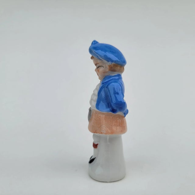 Made in Japan Porcelain Scottish Girl Figurine No chips No Cracks Vibrant pain colors