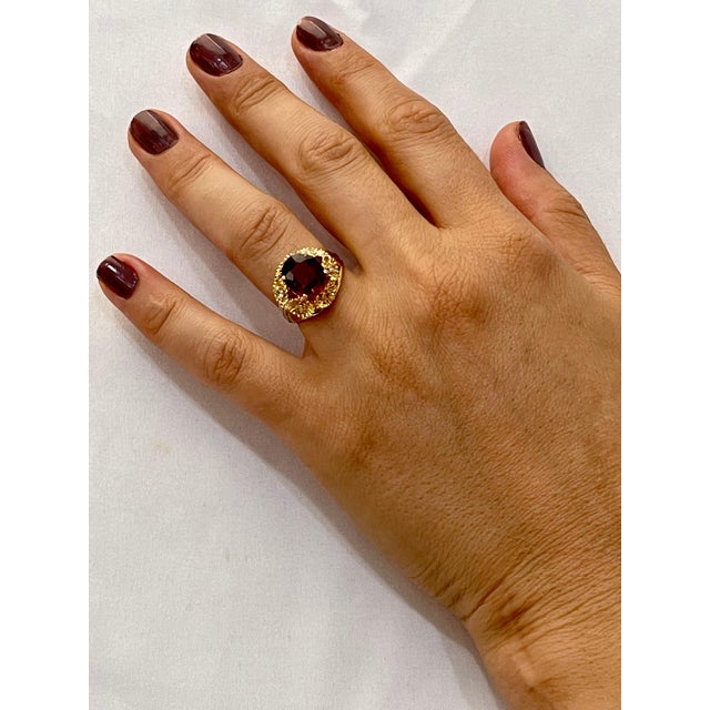 Traditional 4.5 Ct Natural Spessartine Garnet & Diamond Ring 18 Karat Yellow Gold For Sale - Image 3 of 18