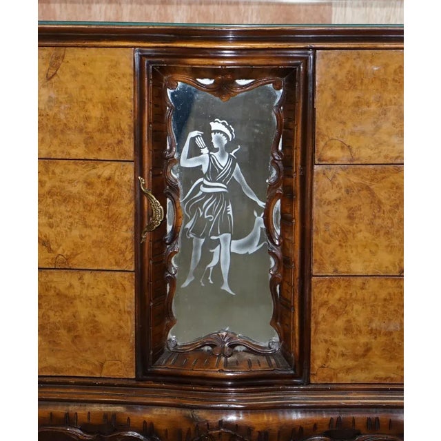 Vintage Italian Burr Walnut Sideboard with Mirrored Top & Serpentine Front For Sale - Image 10 of 18