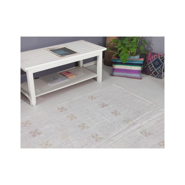 1960s Vintage Modern Cotton Kilim Rug - 6`0" X 9`4" For Sale - Image 5 of 6