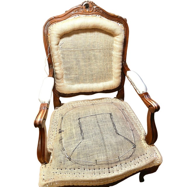19th Century Louis XV–Style Walnut Fauteuil Armchairs For Sale - Image 11 of 14