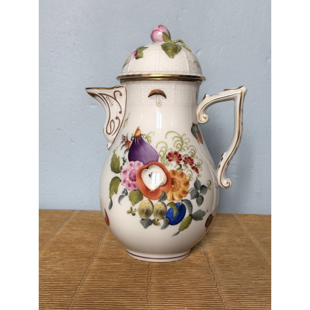 Gilded Porcelain Coffee with Hand-Painted Floral and Fruit Decoration from Herend, Hungary, 1960s For Sale - Image 10 of 10