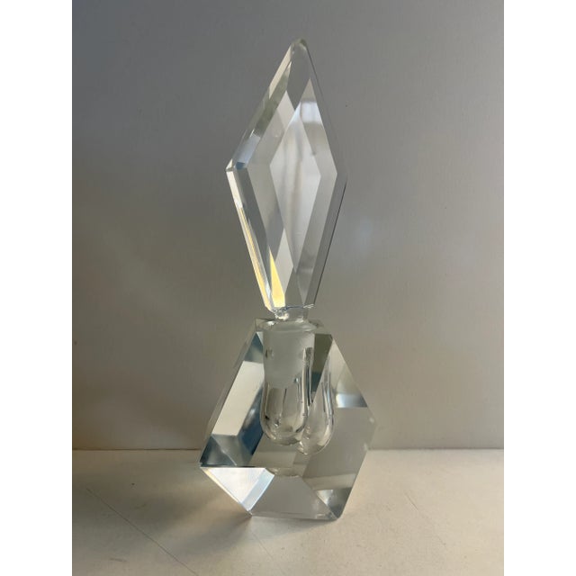 Gorgeous, heavy crystal geometric perfume bottle. No chips anywhere. Beautiful table ornament.