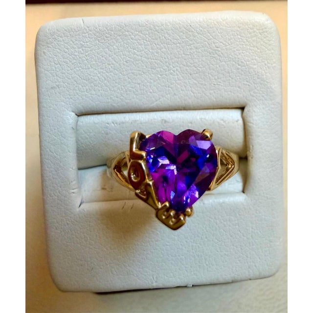4 Carat Heart Shape Amethyst Love Cocktail Ring in 18 Karat Yellow Gold For Sale - Image 10 of 18
