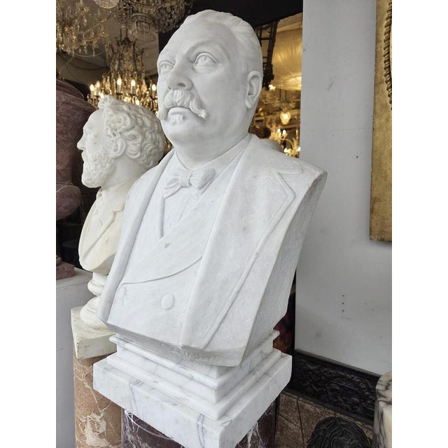 19th Century White Marble Bust of a Man For Sale - Image 3 of 7