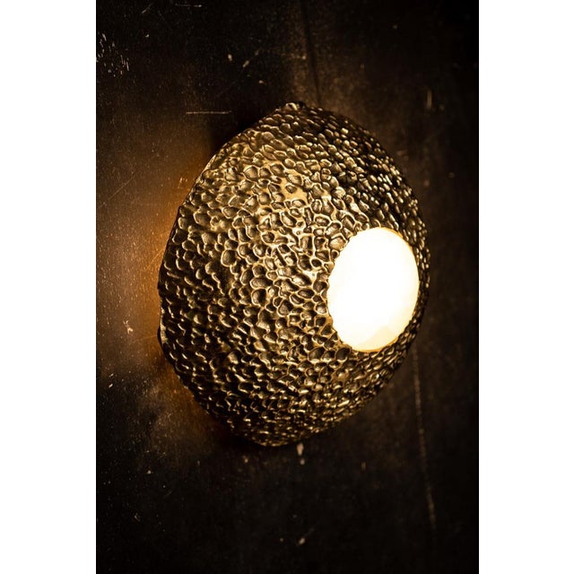 Brutalist Sconce in Bronze, Brass and Alabaster, 1970s For Sale - Image 3 of 7