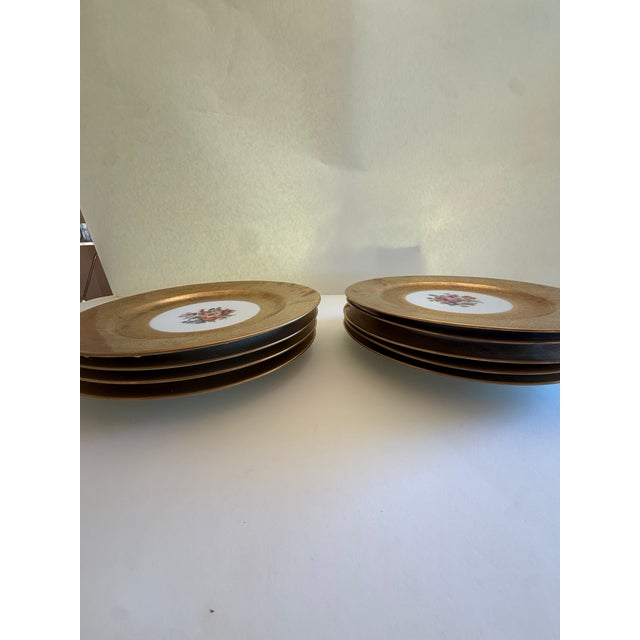 1910s Thomas Bavaria “Warranted 22 Carat Gold” Porcelain Service Plates, Set of 9, Germany, Early-to-Mid 20th Century For Sale - Image 4 of 6