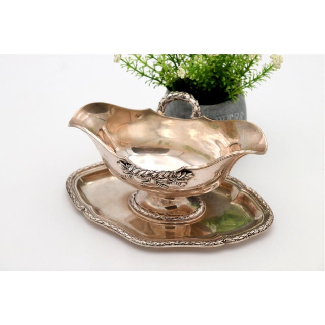 Silver Gravy Boat with Plate and Beaded Handles, in Good conditions.